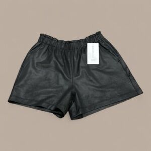 Athleta Gleam Short NWT Black Stylish Workout Evening Out Small designer bottom